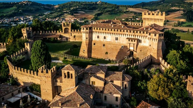20200204093504Castello di Gradara Marche Italy