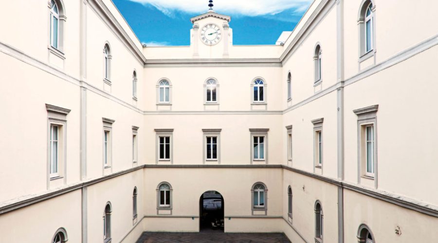 museoMadre_cortilemonumentale-1000x689